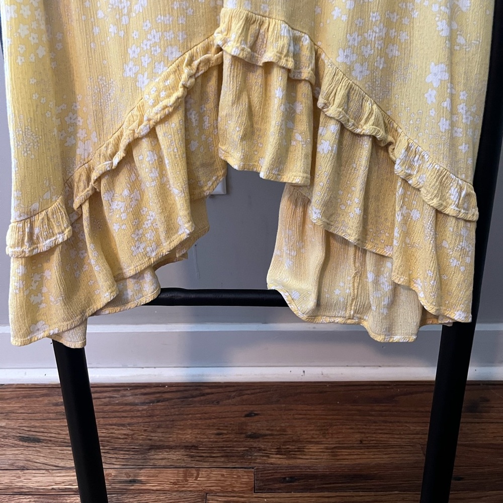 Yellow Floral Ruffle Bottom Sundress - Picture 4 of 4